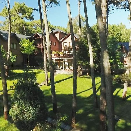 Refugio Del Bosque Villa Carilo Exterior foto