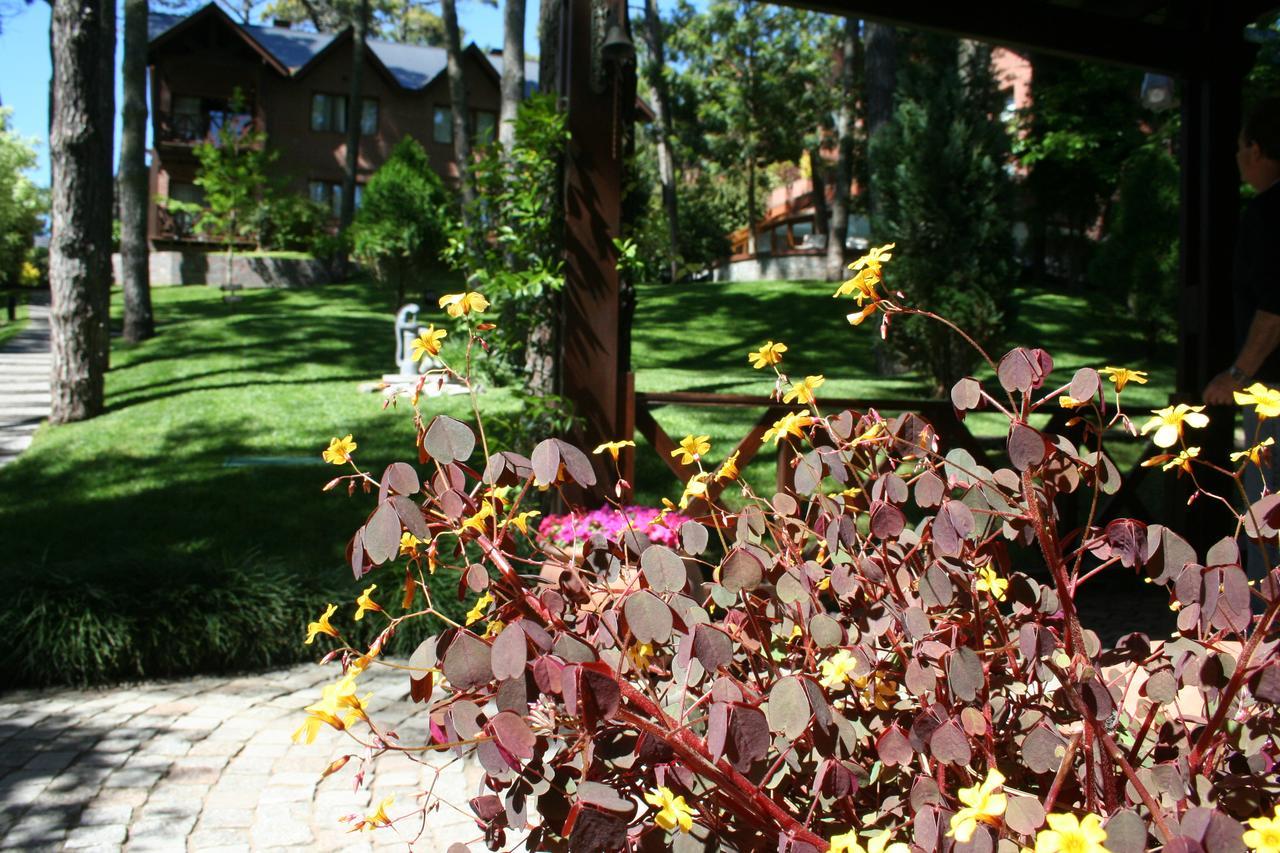 Refugio Del Bosque Villa Carilo Exterior foto