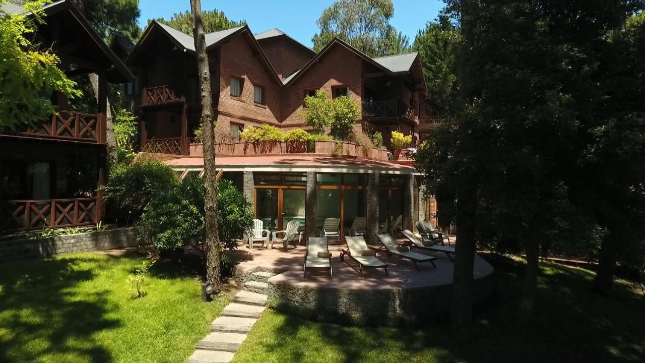 Refugio Del Bosque Villa Carilo Exterior foto