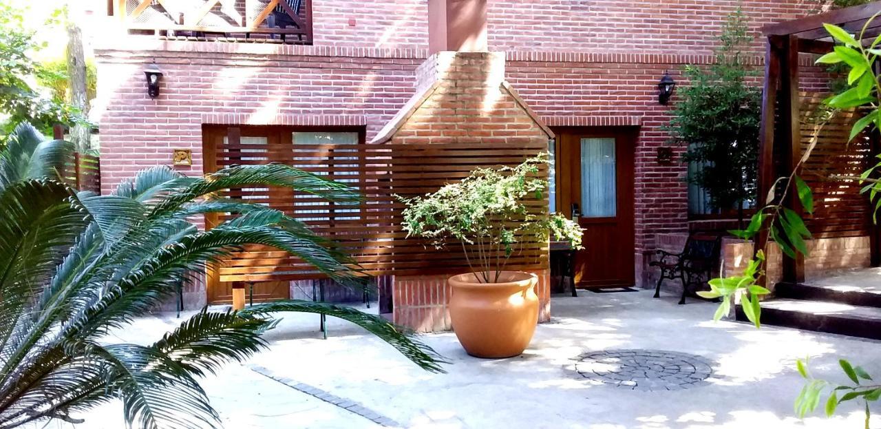Refugio Del Bosque Villa Carilo Exterior foto